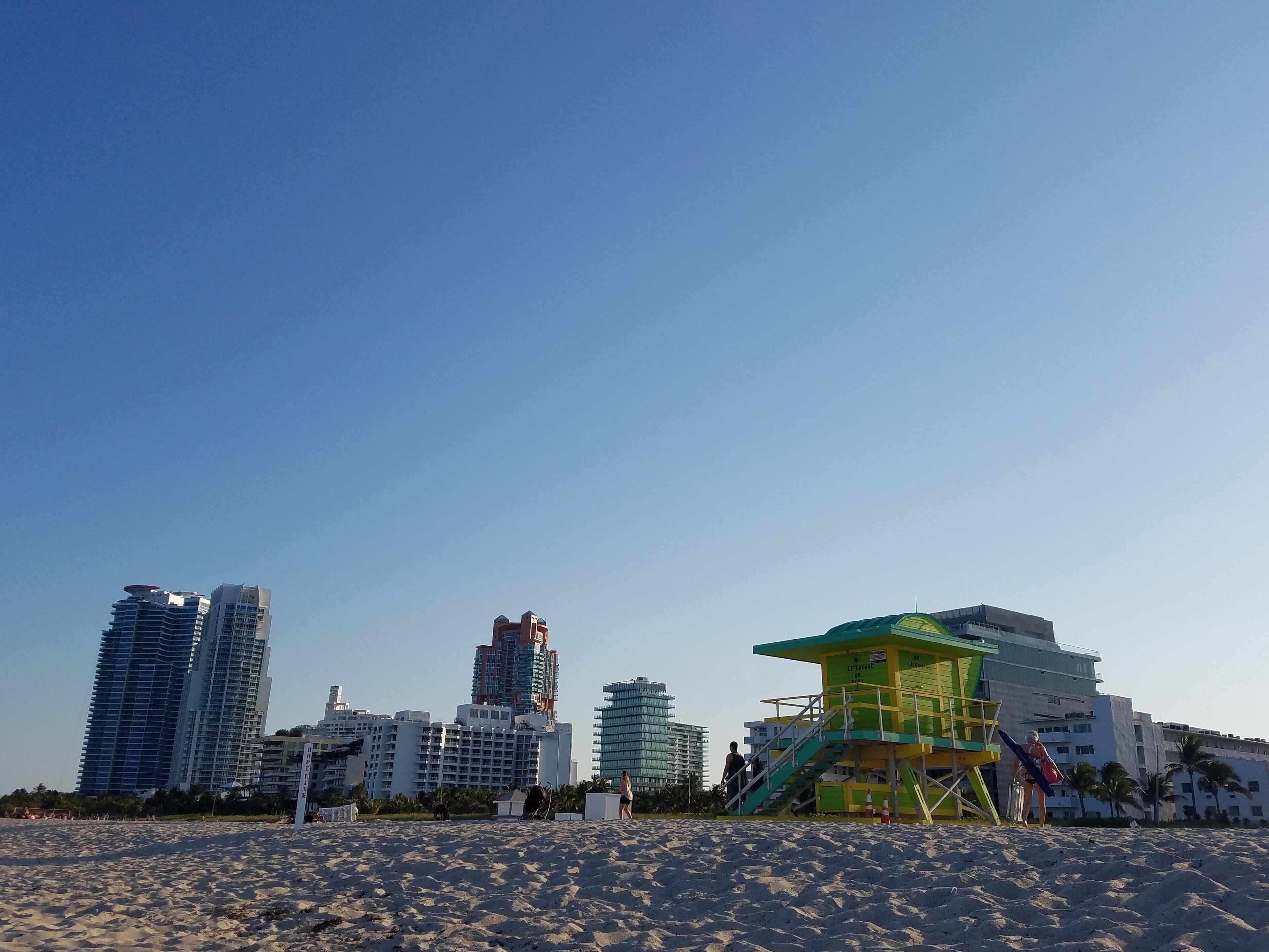 335 Ocean Walk Apartments - Miami Beach, Miami Beach